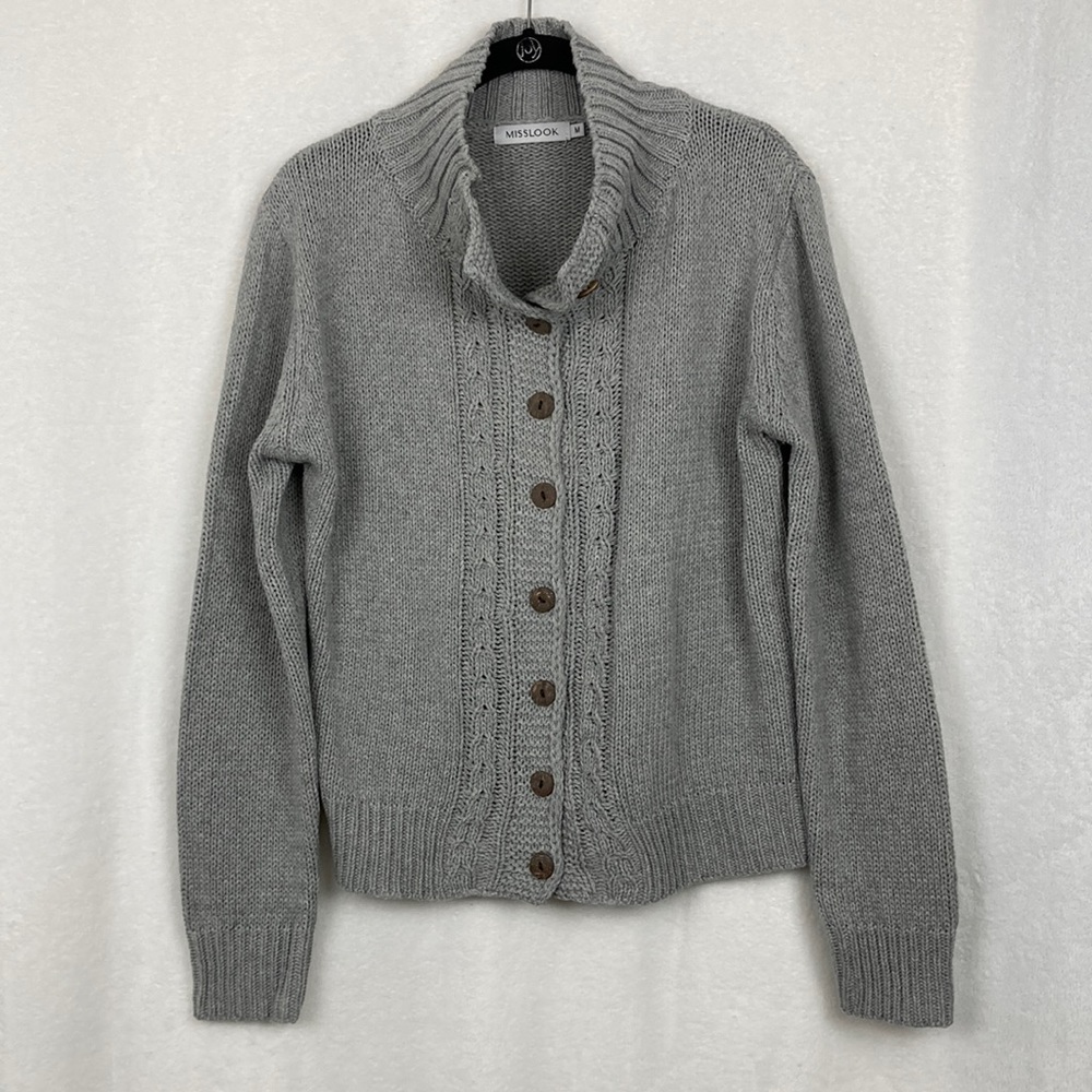 Misslook Women’s Gray Cable Knit Button Cardigan Sweater sz Medium